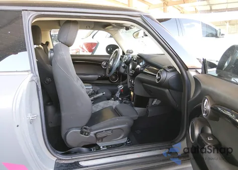 2015 Mini Hardtop Cooper S из США, поврежденный, VIN WMWXP7C59F2A41590